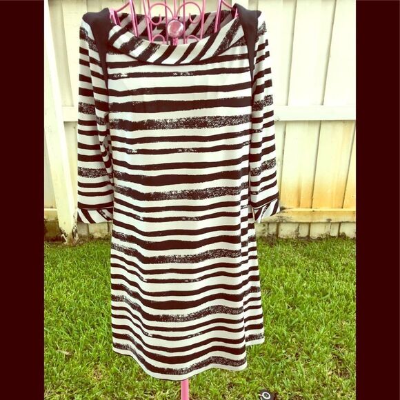 BCBGMAXAZRIA black and white stripes mini dress 6 - Picture 2 of 6